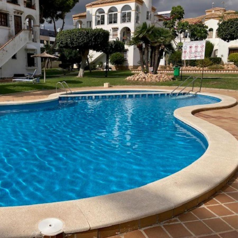 Apartamento 700 Metros De La Playa Playa Flamenca Eksteriør bilde