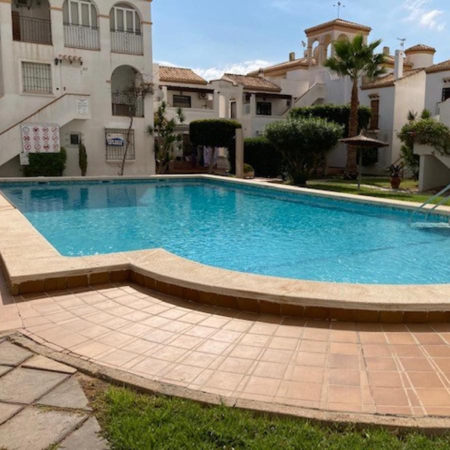 Apartamento 700 Metros De La Playa Playa Flamenca Eksteriør bilde